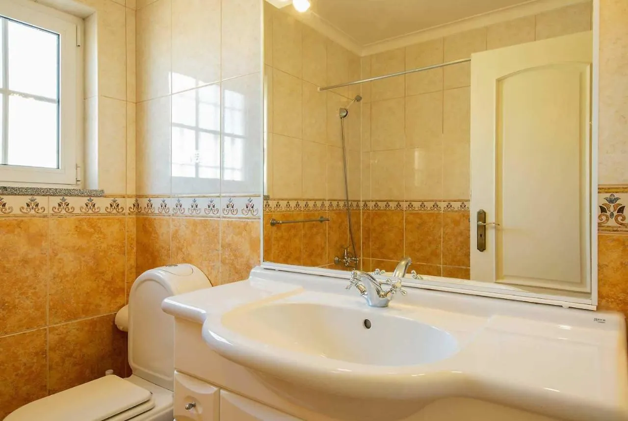 Judite Villa Albufeira 0*,